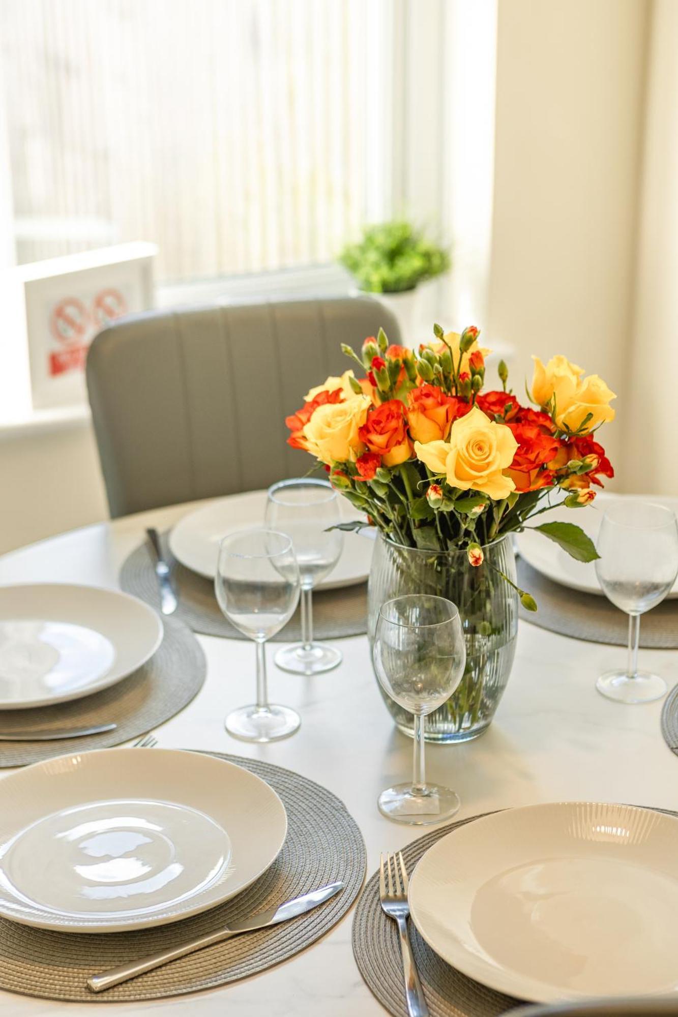 Cosy Home In Reading, Berkshire מראה חיצוני תמונה
